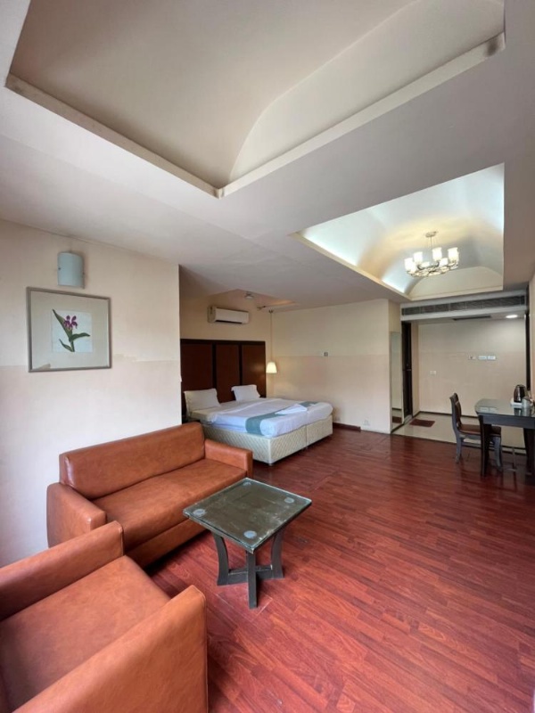 Hotel Saiprakash image 7